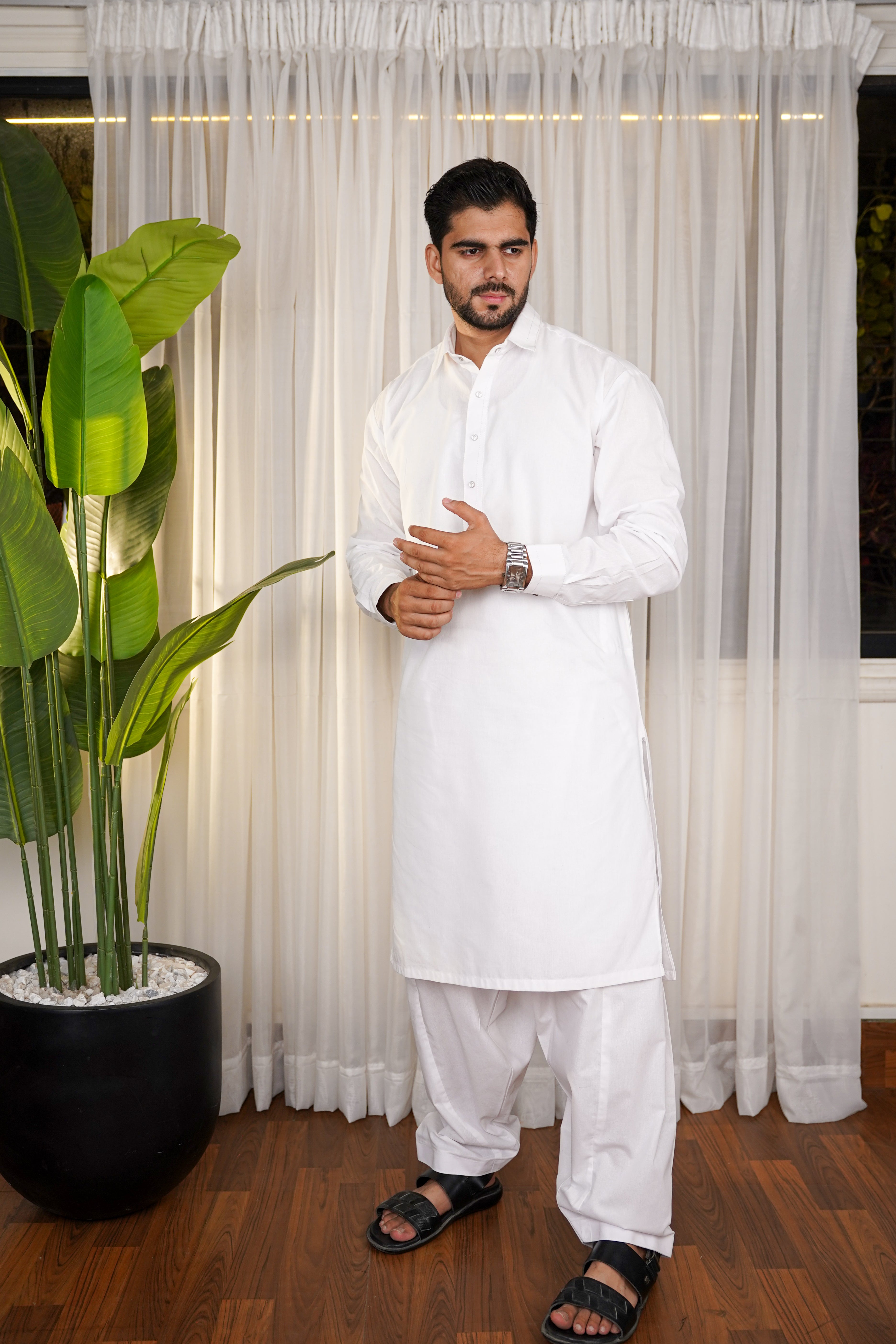 Nadir Classic White – Men’s Cotton Kameez Shalwar Set