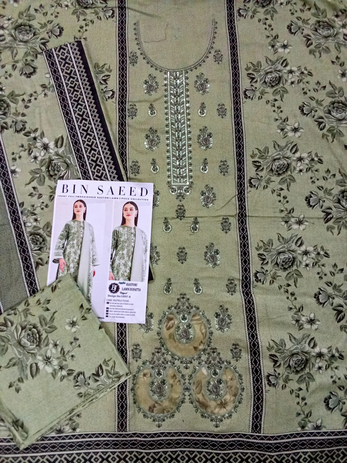 Pastel Green Embroidered Kastori Lawn Fabric – 3 Piece Unstitched Suit